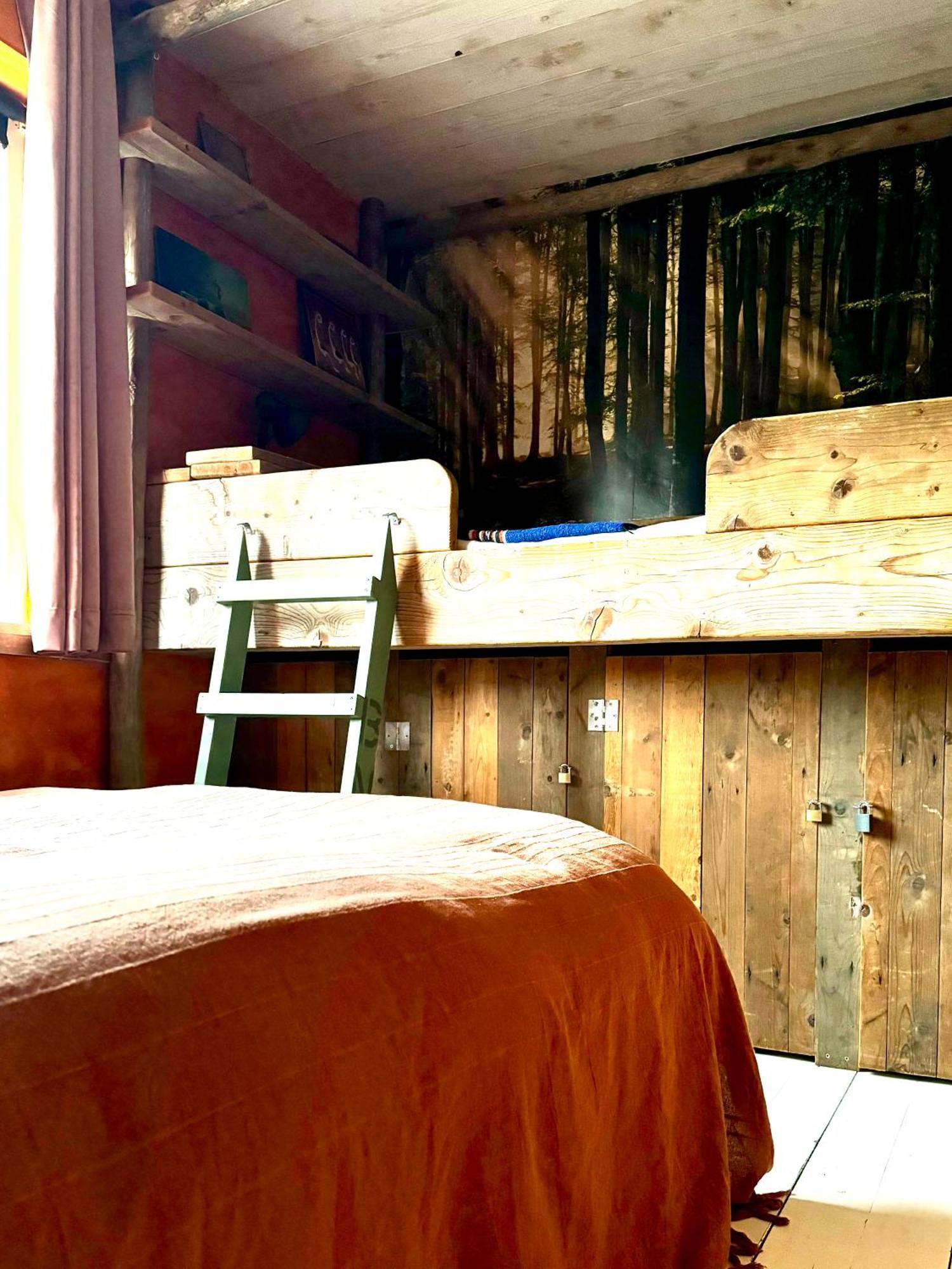 In De Aap - Appartementen & Guesthouse Bergen Ngoại thất bức ảnh