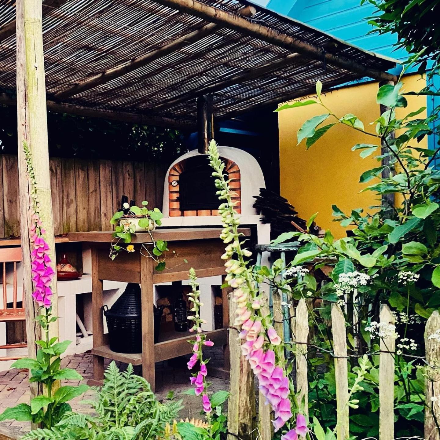 In De Aap - Appartementen & Guesthouse Bergen Ngoại thất bức ảnh