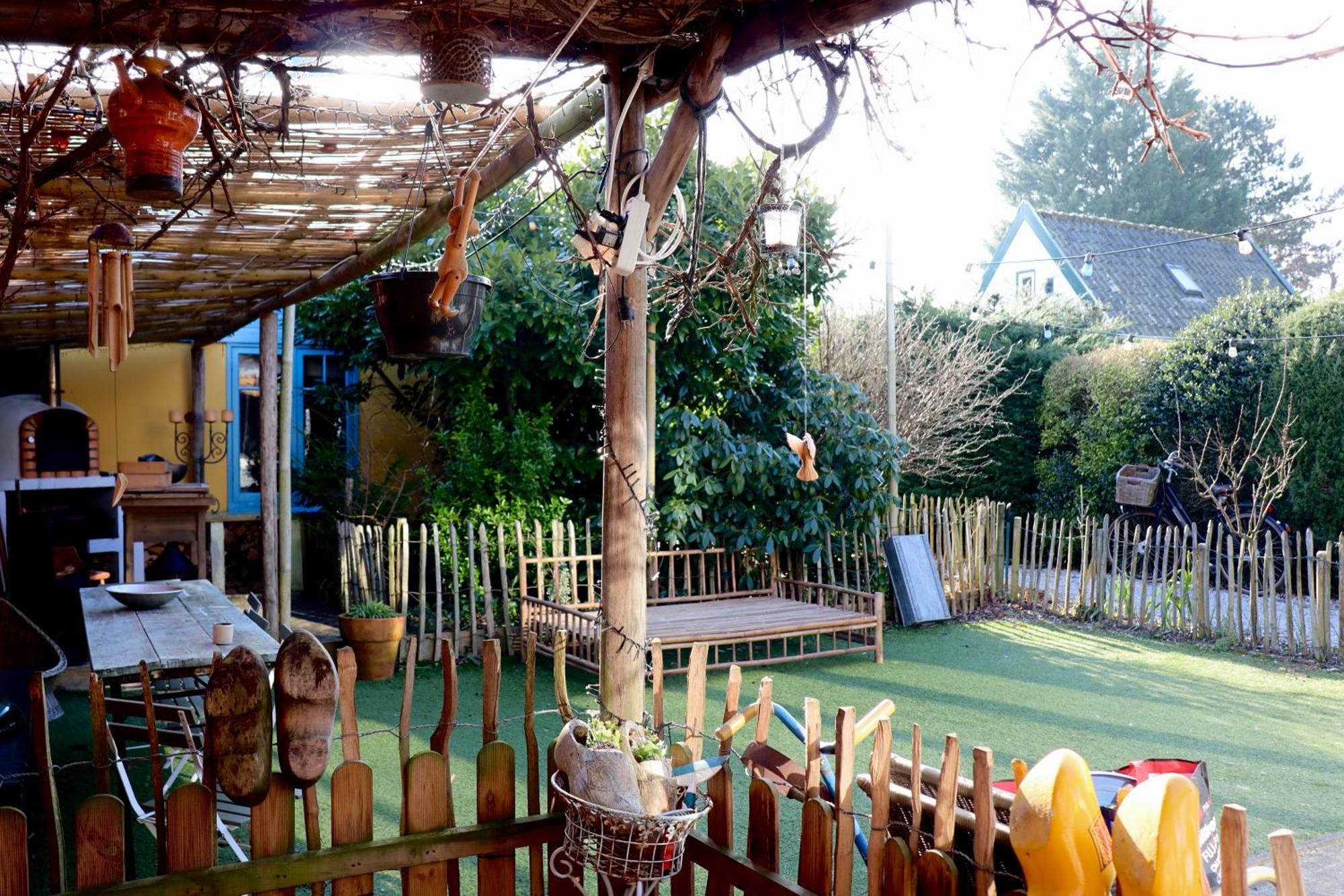 In De Aap - Appartementen & Guesthouse Bergen Ngoại thất bức ảnh